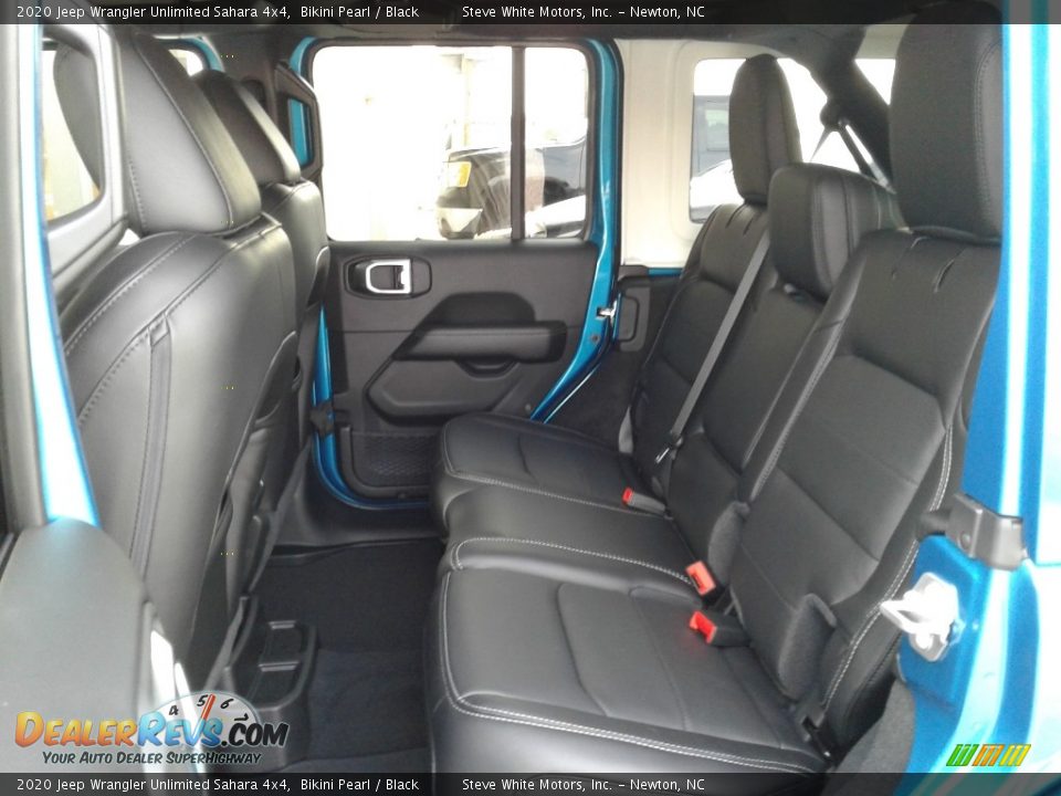 2020 Jeep Wrangler Unlimited Sahara 4x4 Bikini Pearl / Black Photo #11