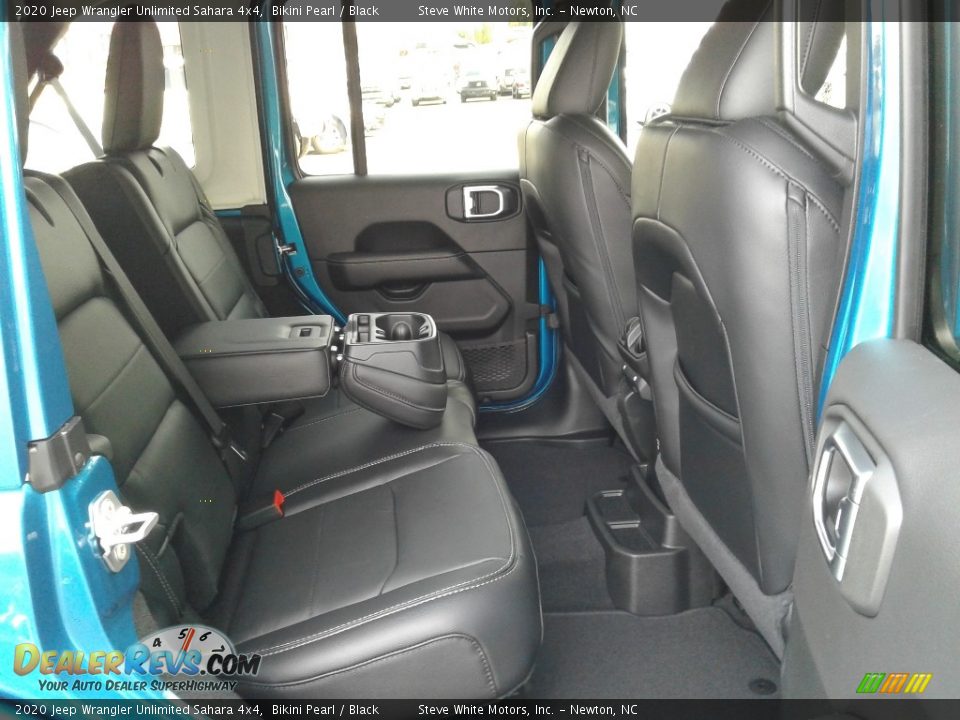 2020 Jeep Wrangler Unlimited Sahara 4x4 Bikini Pearl / Black Photo #13