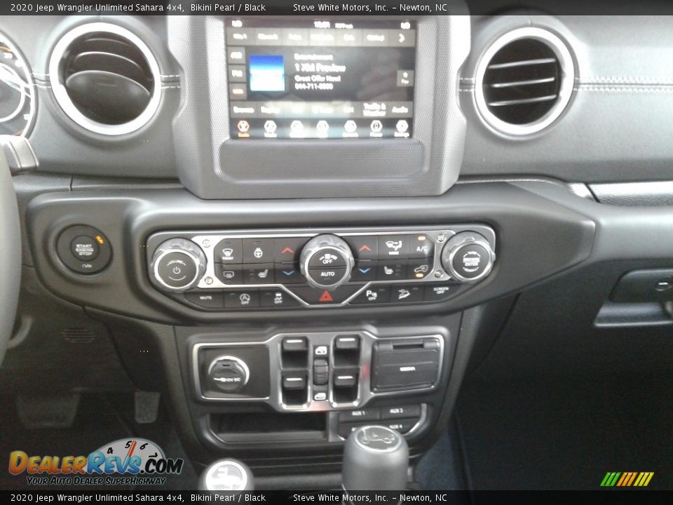 2020 Jeep Wrangler Unlimited Sahara 4x4 Bikini Pearl / Black Photo #19