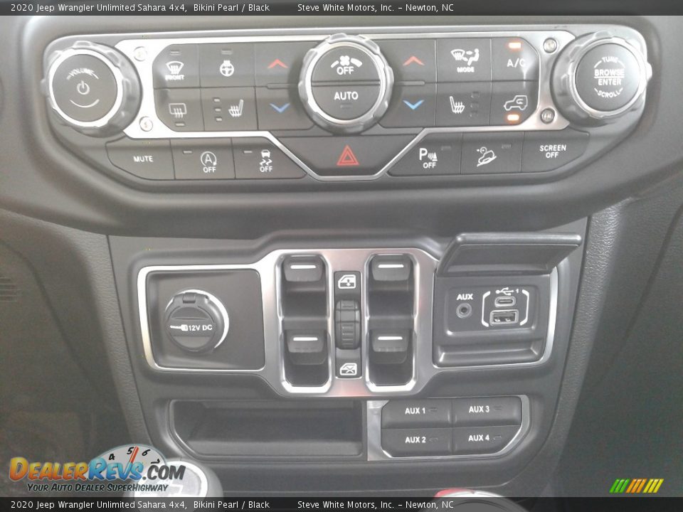 2020 Jeep Wrangler Unlimited Sahara 4x4 Bikini Pearl / Black Photo #25