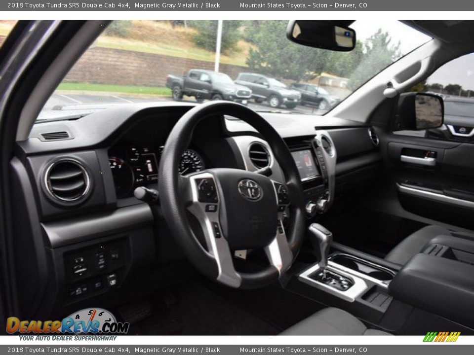2018 Toyota Tundra SR5 Double Cab 4x4 Magnetic Gray Metallic / Black Photo #10