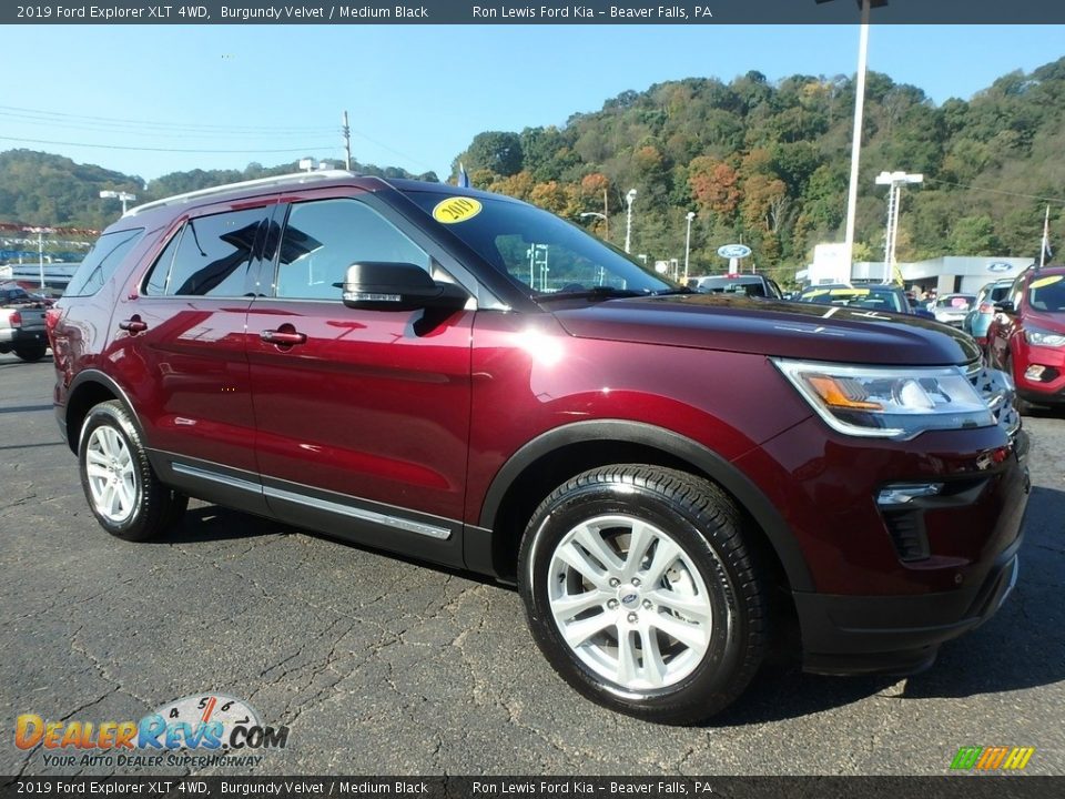 2019 Ford Explorer XLT 4WD Burgundy Velvet / Medium Black Photo #9