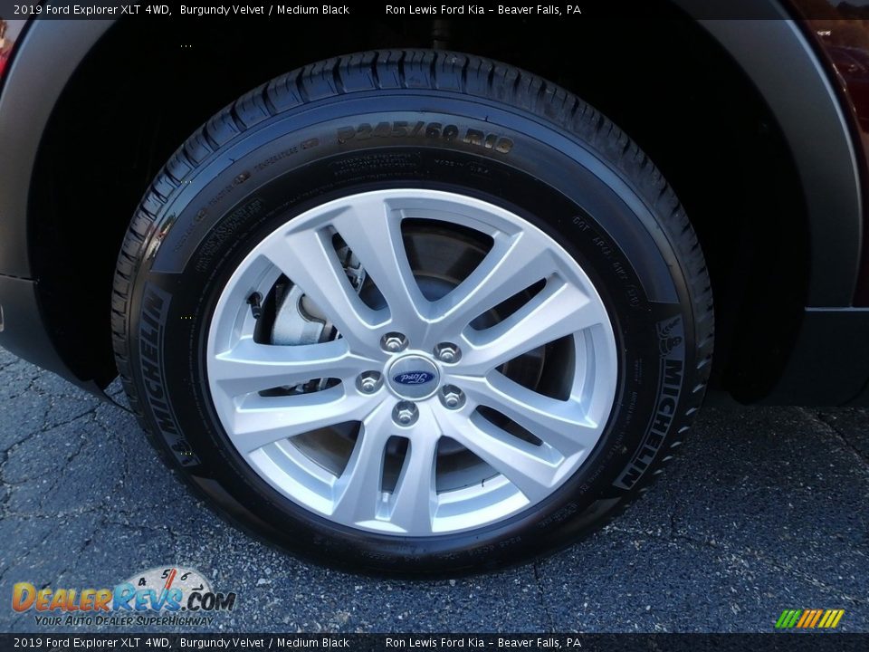 2019 Ford Explorer XLT 4WD Burgundy Velvet / Medium Black Photo #10