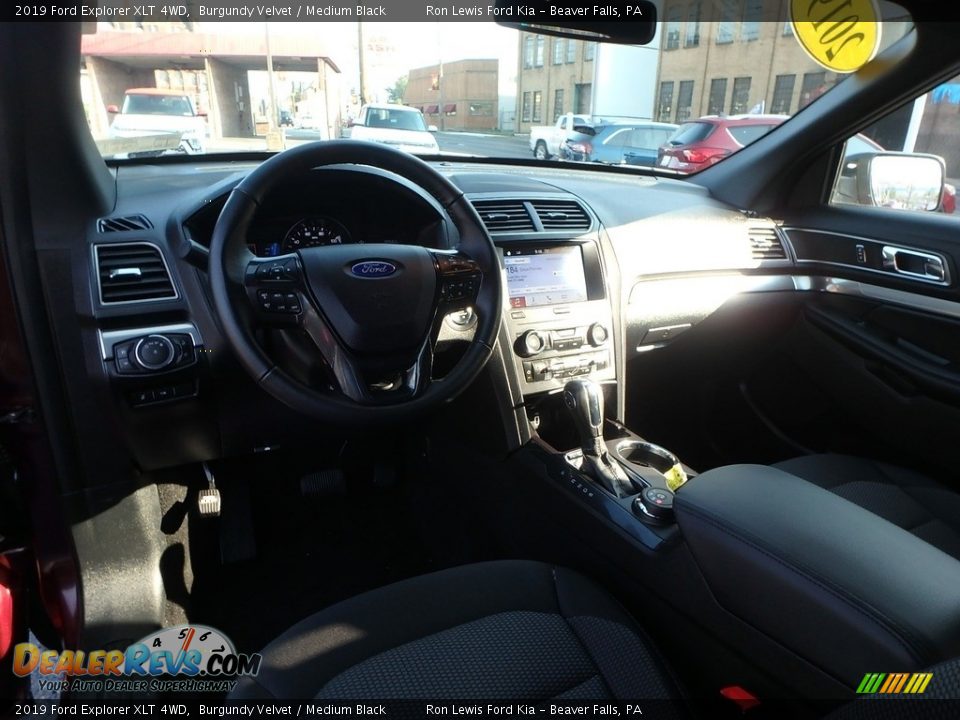 2019 Ford Explorer XLT 4WD Burgundy Velvet / Medium Black Photo #15