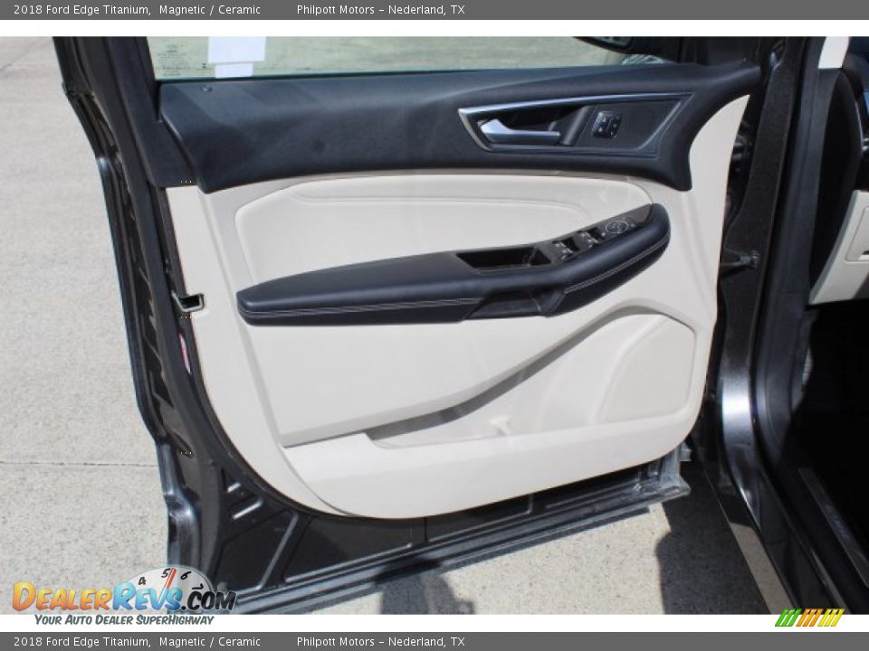 2018 Ford Edge Titanium Magnetic / Ceramic Photo #11