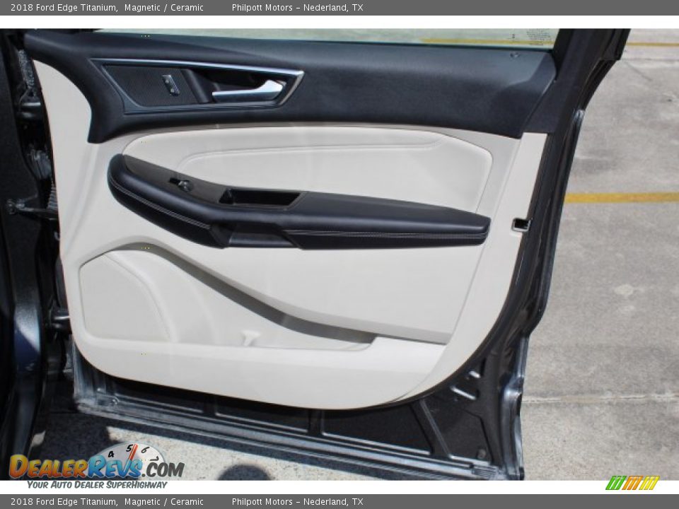 2018 Ford Edge Titanium Magnetic / Ceramic Photo #31