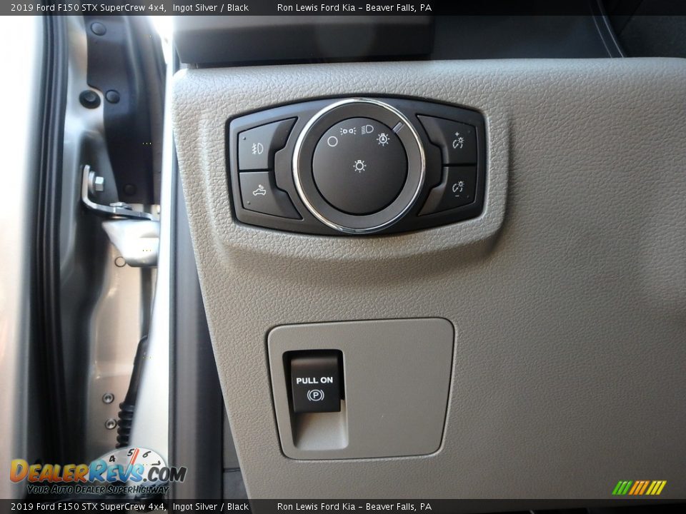 2019 Ford F150 STX SuperCrew 4x4 Ingot Silver / Black Photo #11