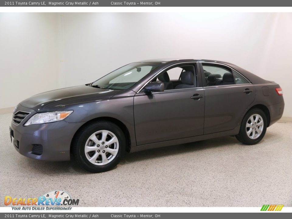 2011 Toyota Camry LE Magnetic Gray Metallic / Ash Photo #3