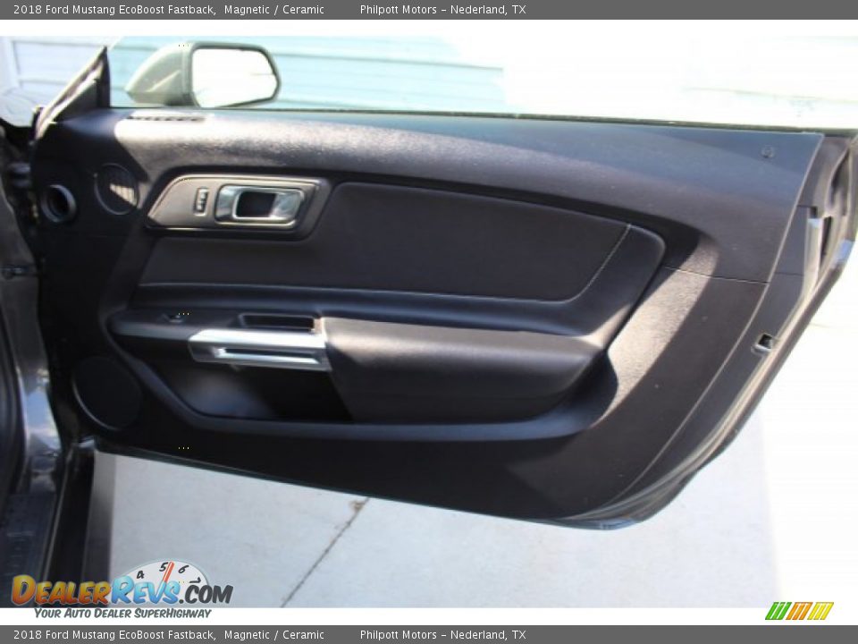 2018 Ford Mustang EcoBoost Fastback Magnetic / Ceramic Photo #23