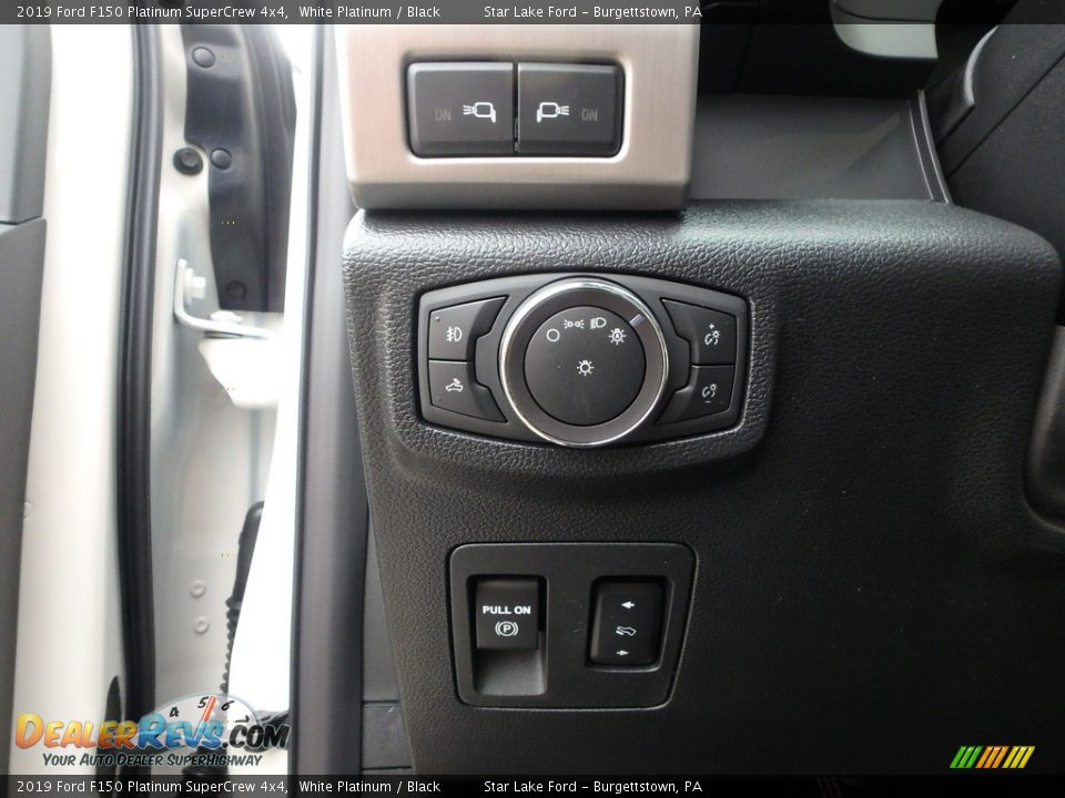 2019 Ford F150 Platinum SuperCrew 4x4 White Platinum / Black Photo #14