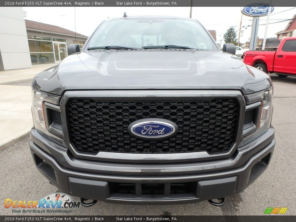 2019 Ford F150 XLT SuperCrew 4x4 Magnetic / Black Photo #2