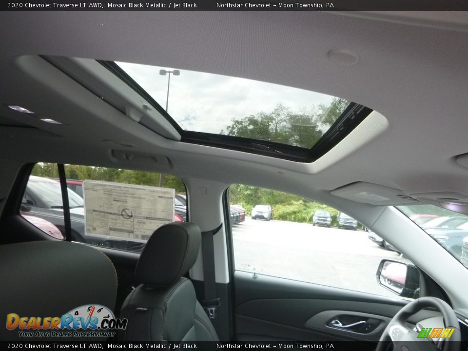 2020 Chevrolet Traverse LT AWD Mosaic Black Metallic / Jet Black Photo #12