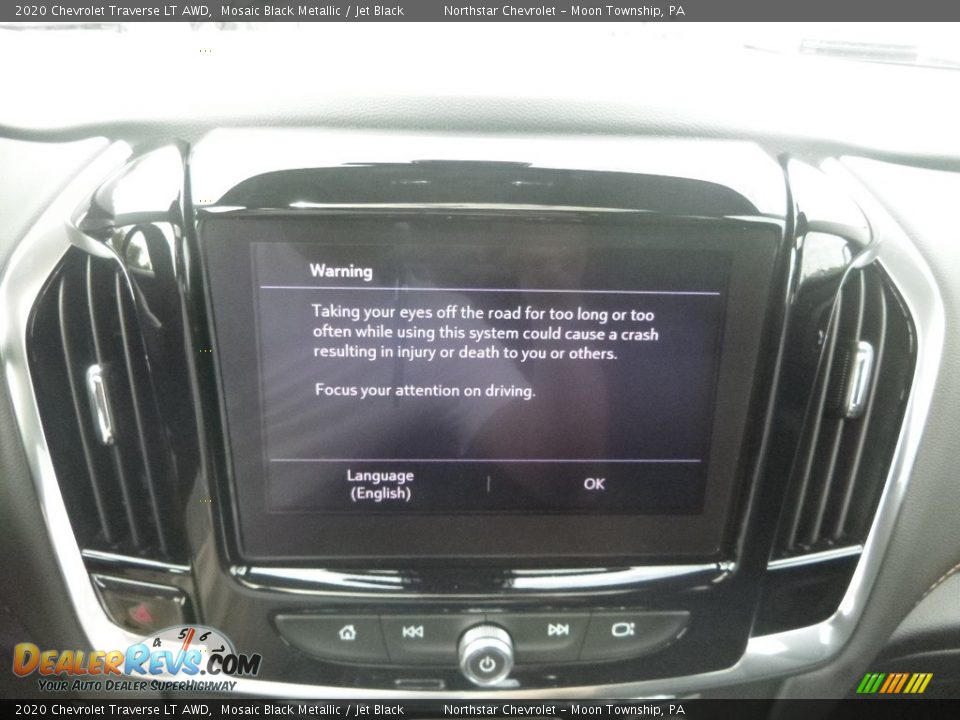2020 Chevrolet Traverse LT AWD Mosaic Black Metallic / Jet Black Photo #18