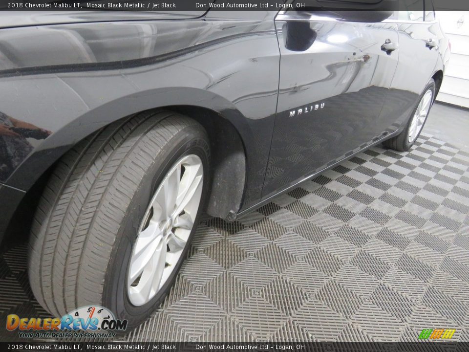 2018 Chevrolet Malibu LT Mosaic Black Metallic / Jet Black Photo #9