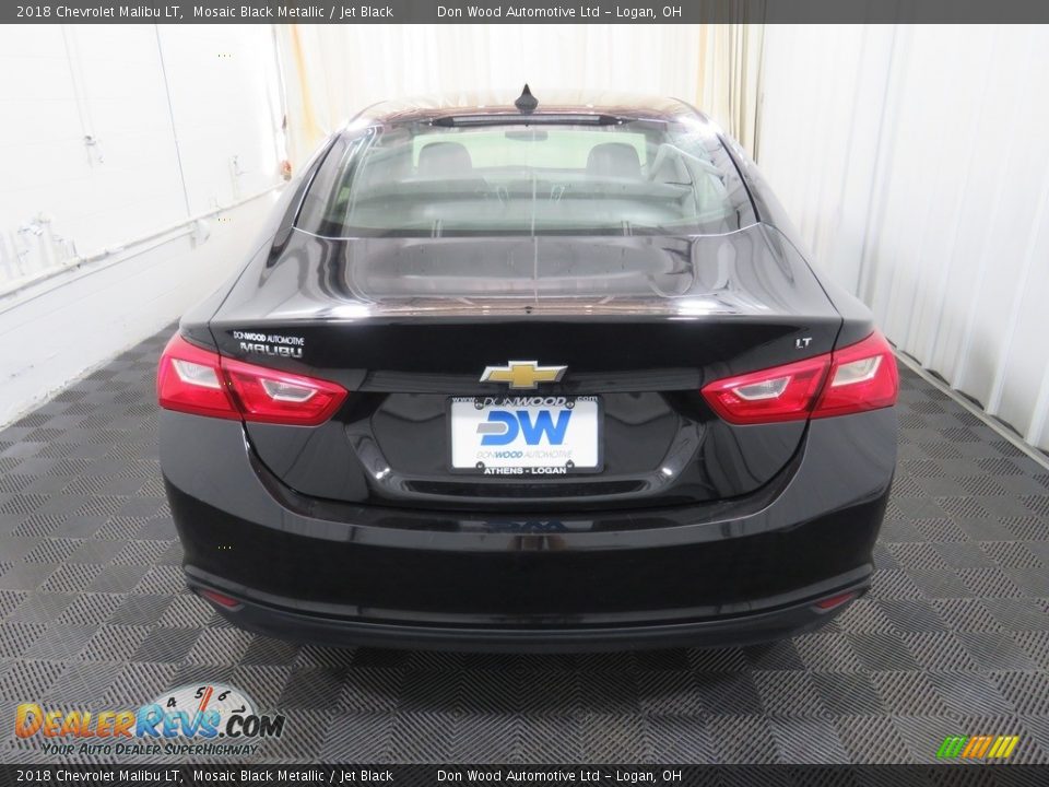 2018 Chevrolet Malibu LT Mosaic Black Metallic / Jet Black Photo #12
