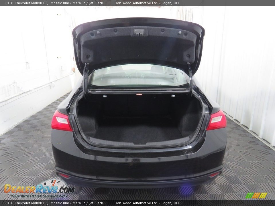 2018 Chevrolet Malibu LT Mosaic Black Metallic / Jet Black Photo #13