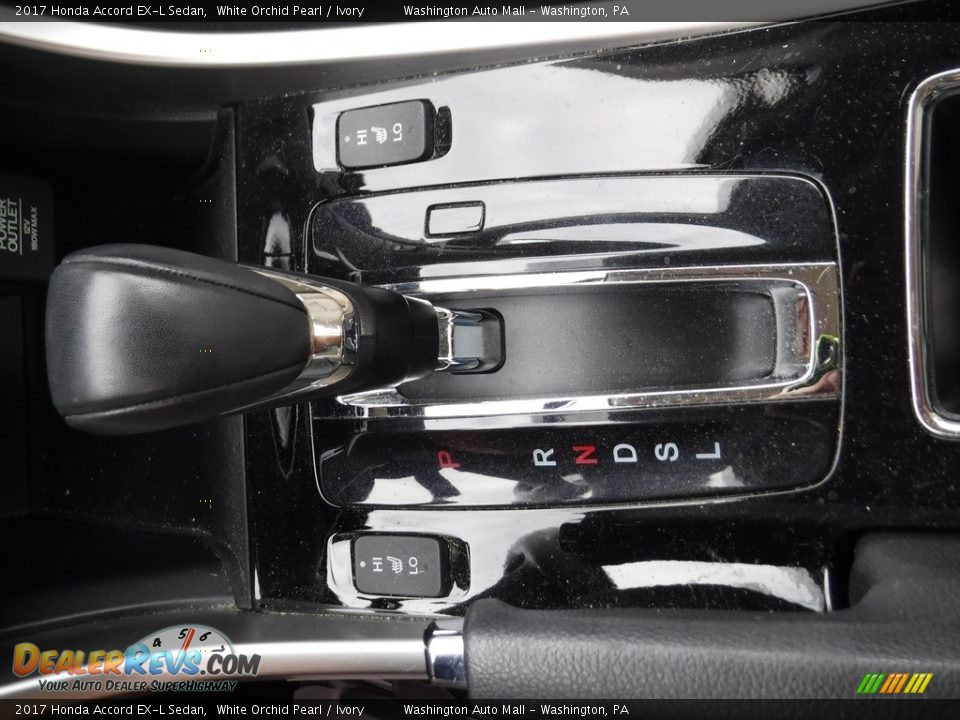 2017 Honda Accord EX-L Sedan White Orchid Pearl / Ivory Photo #20