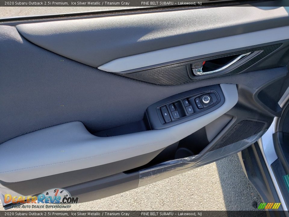 2020 Subaru Outback 2.5i Premium Ice Silver Metallic / Titanium Gray Photo #8