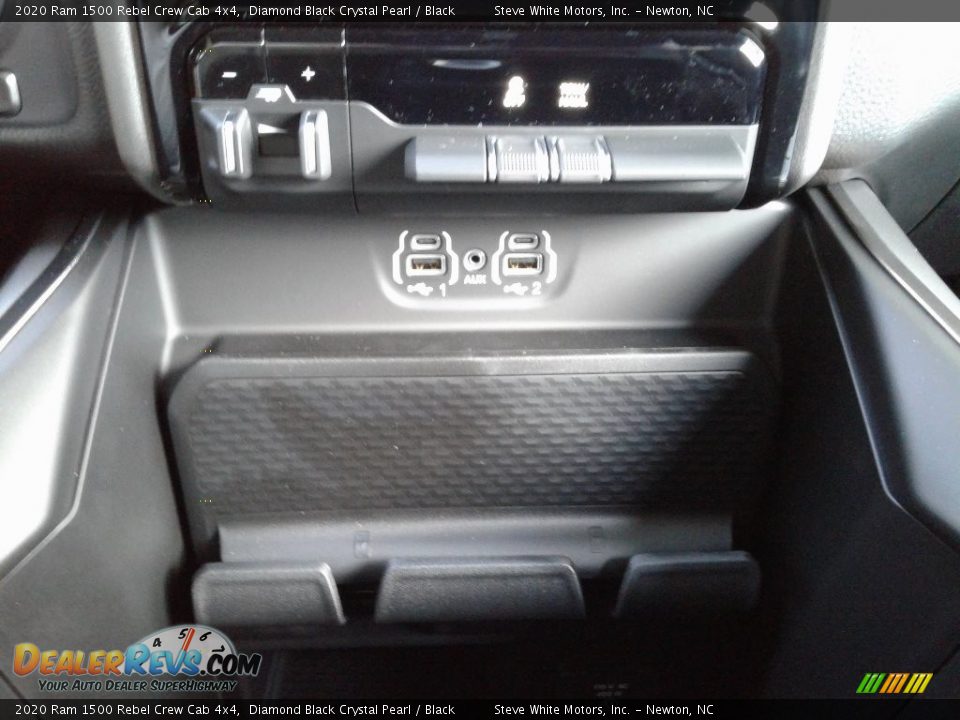 2020 Ram 1500 Rebel Crew Cab 4x4 Diamond Black Crystal Pearl / Black Photo #28
