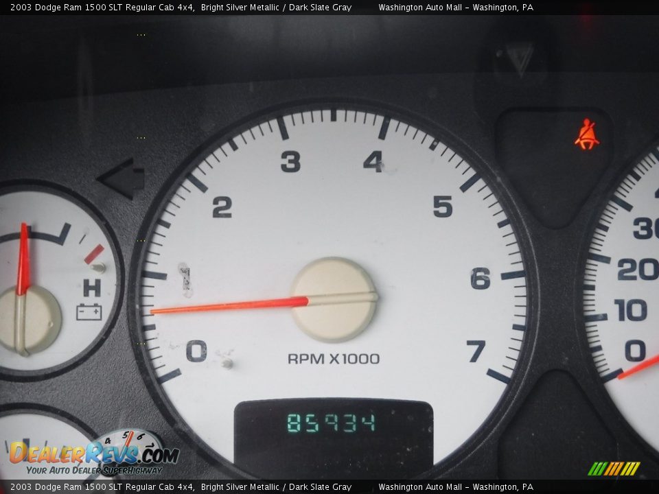 2003 Dodge Ram 1500 SLT Regular Cab 4x4 Bright Silver Metallic / Dark Slate Gray Photo #25