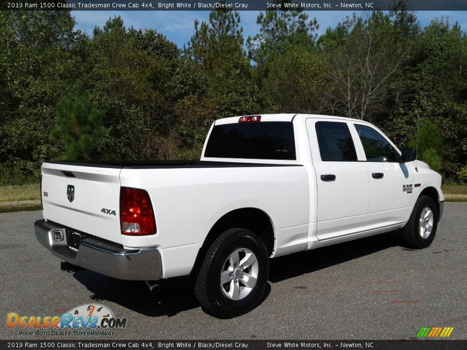 2019 Ram 1500 Classic Tradesman Crew Cab 4x4 Bright White / Black/Diesel Gray Photo #6