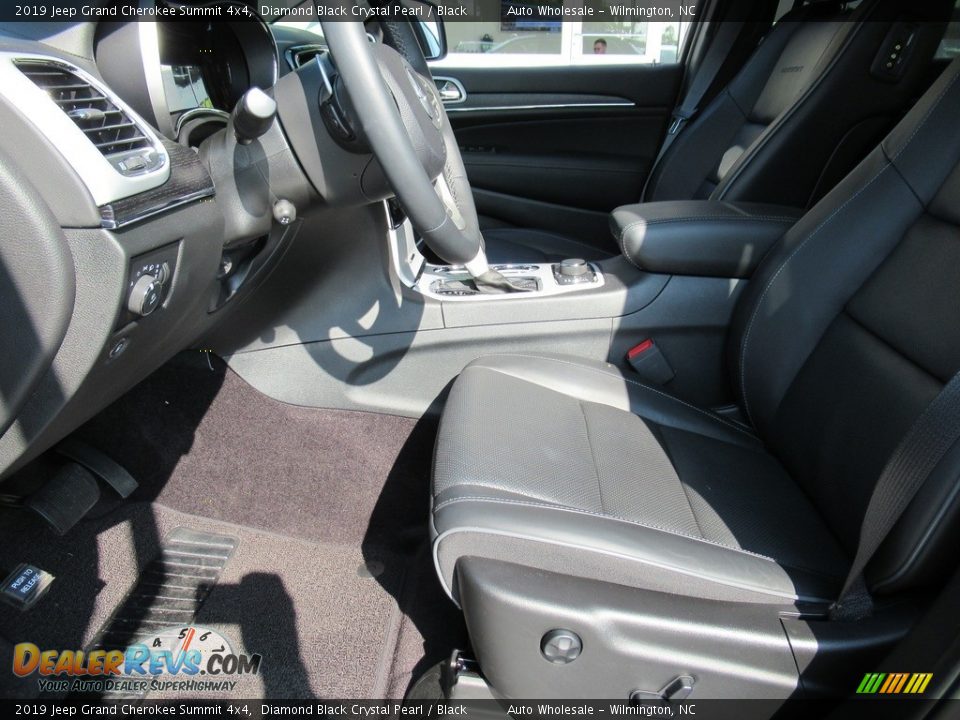 2019 Jeep Grand Cherokee Summit 4x4 Diamond Black Crystal Pearl / Black Photo #9