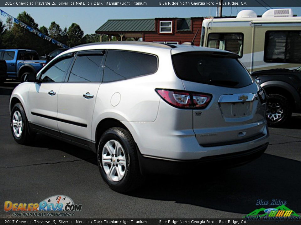 2017 Chevrolet Traverse LS Silver Ice Metallic / Dark Titanium/Light Titanium Photo #3