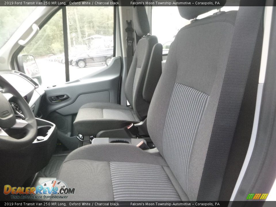 2019 Ford Transit Van 250 MR Long Oxford White / Charcoal black Photo #9