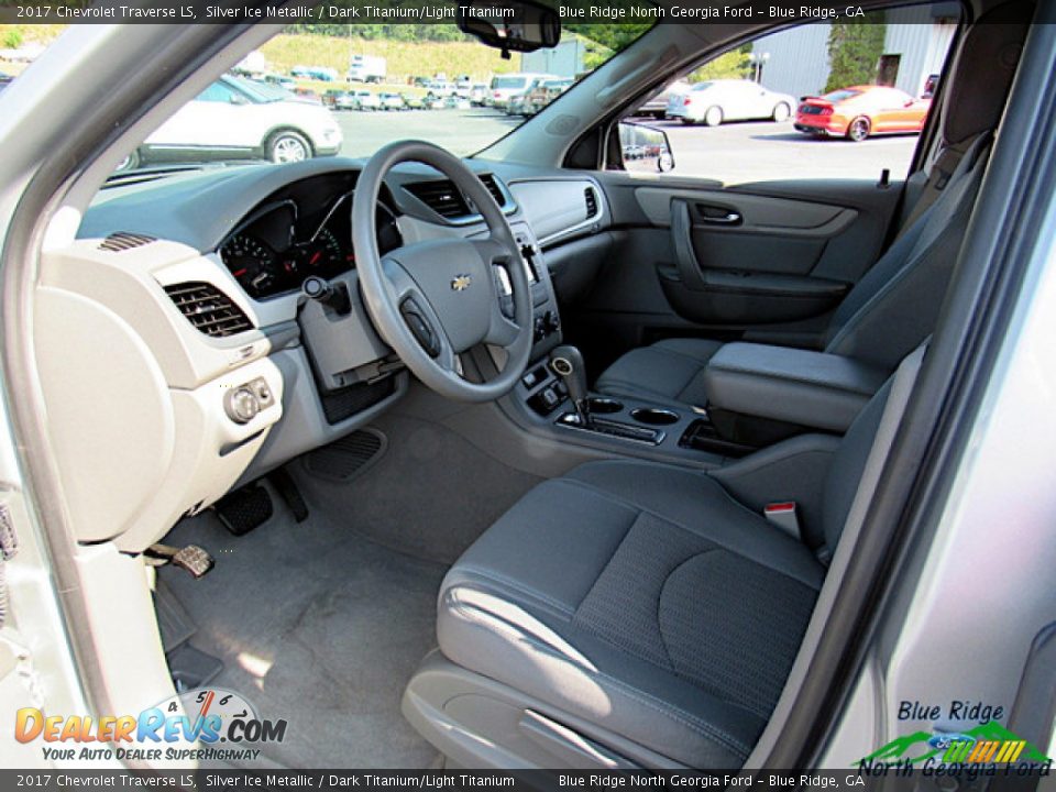 2017 Chevrolet Traverse LS Silver Ice Metallic / Dark Titanium/Light Titanium Photo #27