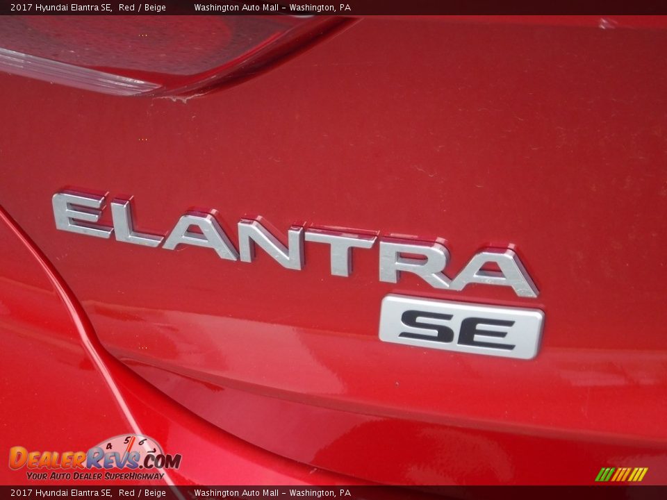 2017 Hyundai Elantra SE Red / Beige Photo #10