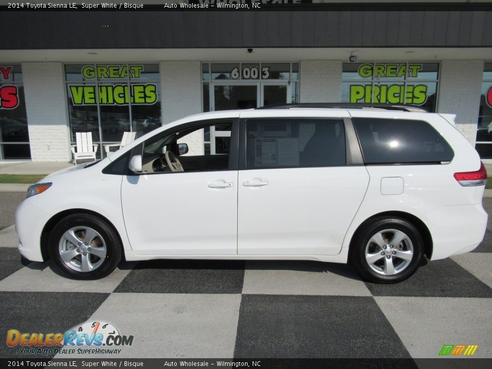 2014 Toyota Sienna LE Super White / Bisque Photo #1