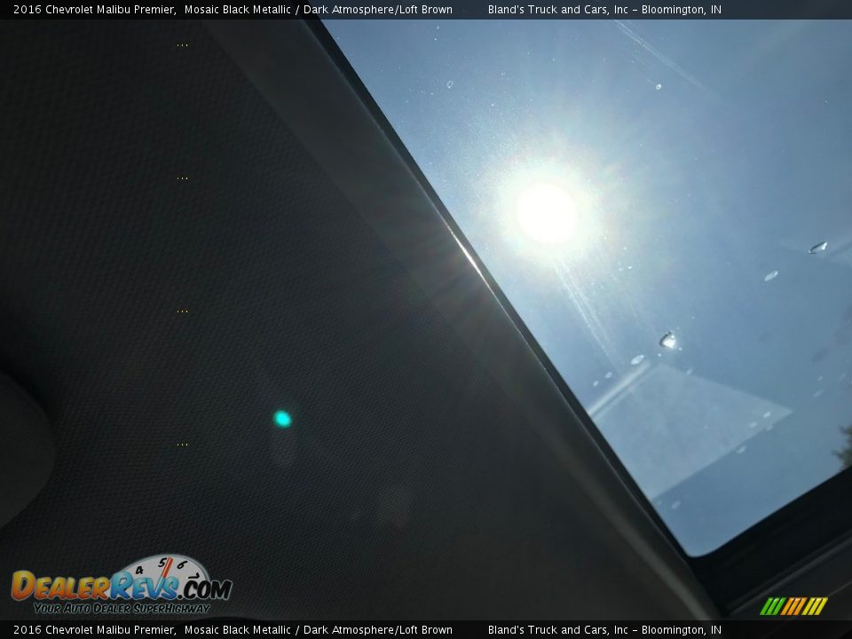 2016 Chevrolet Malibu Premier Mosaic Black Metallic / Dark Atmosphere/Loft Brown Photo #26