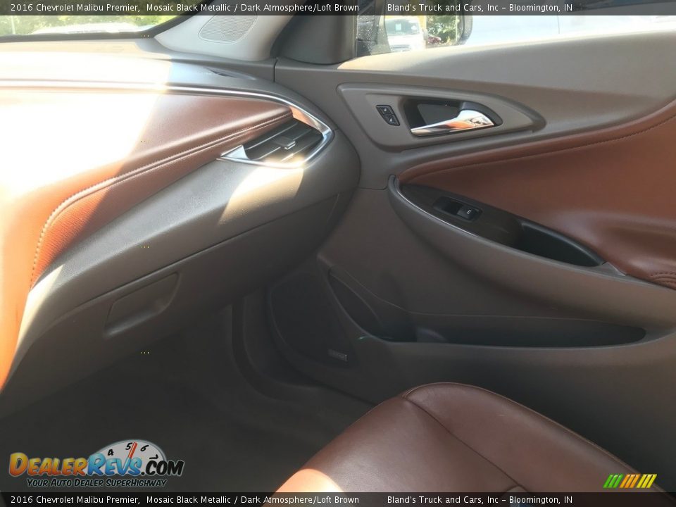 2016 Chevrolet Malibu Premier Mosaic Black Metallic / Dark Atmosphere/Loft Brown Photo #30
