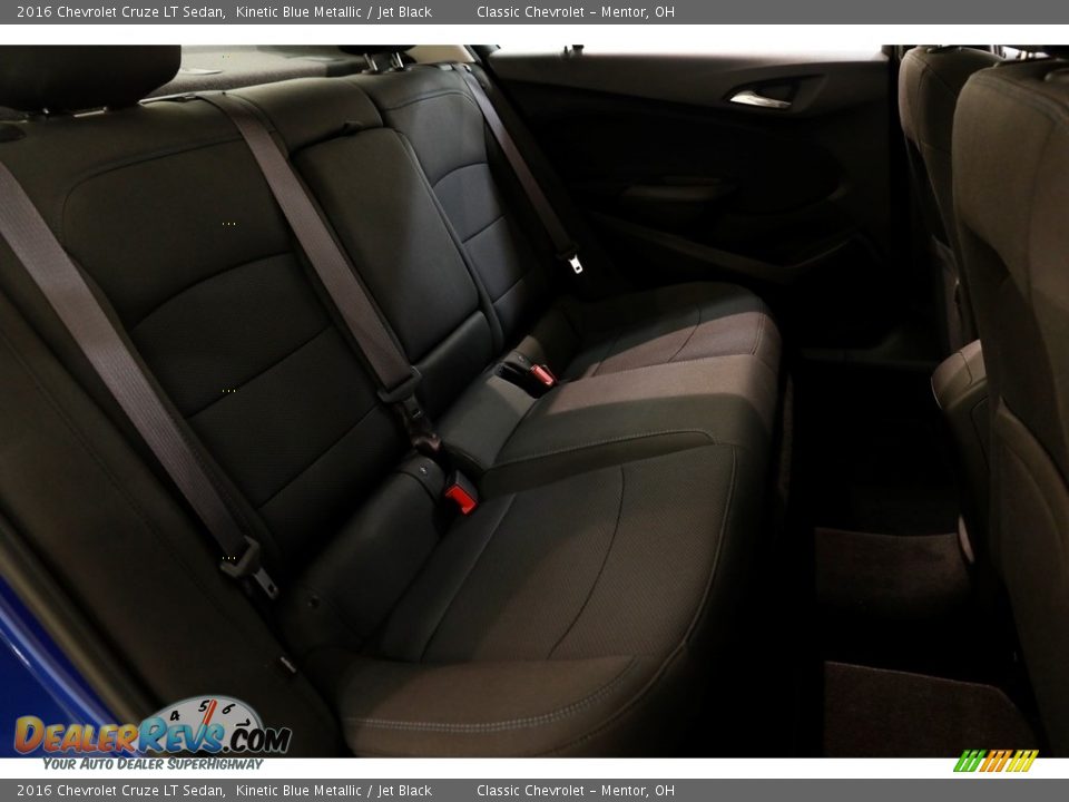 2016 Chevrolet Cruze LT Sedan Kinetic Blue Metallic / Jet Black Photo #17