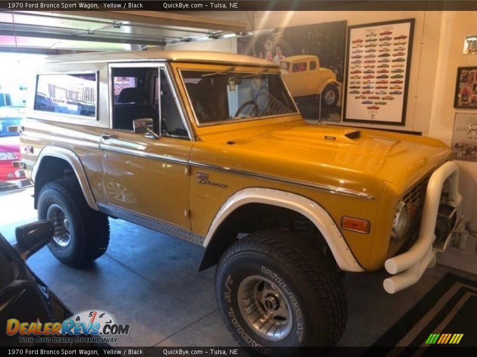 1970 Ford Bronco Sport Wagon Yellow / Black Photo #5