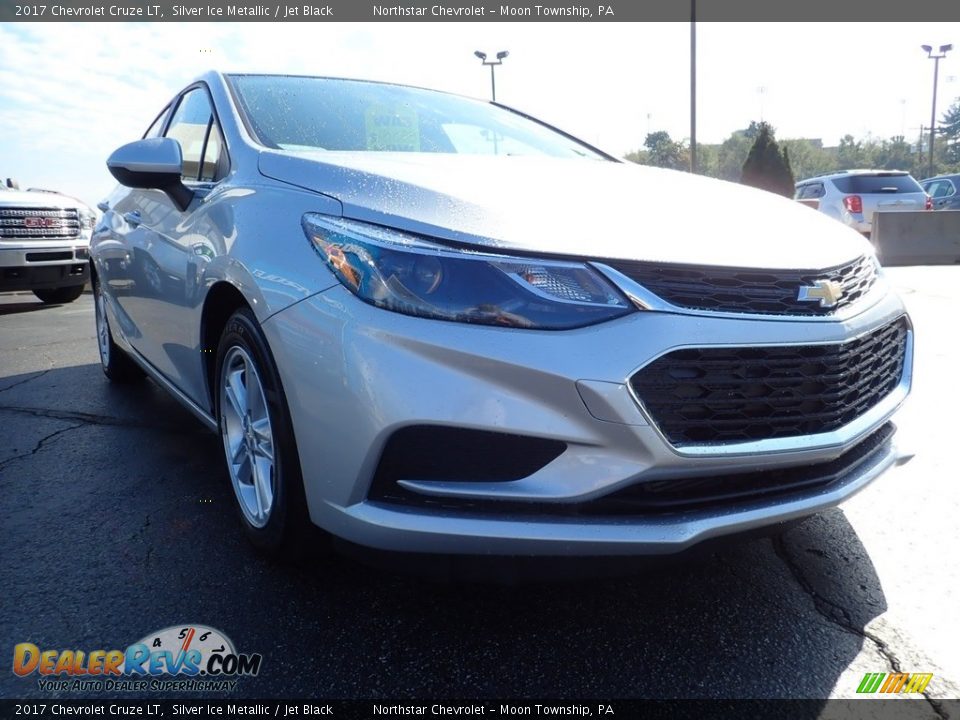 2017 Chevrolet Cruze LT Silver Ice Metallic / Jet Black Photo #12