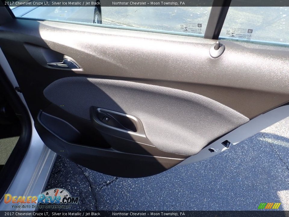 2017 Chevrolet Cruze LT Silver Ice Metallic / Jet Black Photo #19