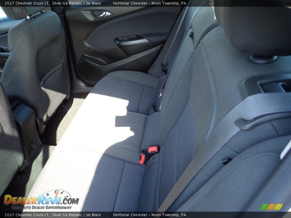 2017 Chevrolet Cruze LT Silver Ice Metallic / Jet Black Photo #21