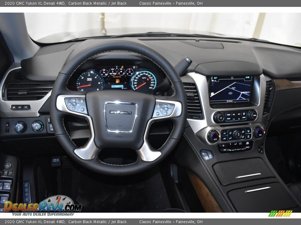 Dashboard of 2020 GMC Yukon XL Denali 4WD Photo #10