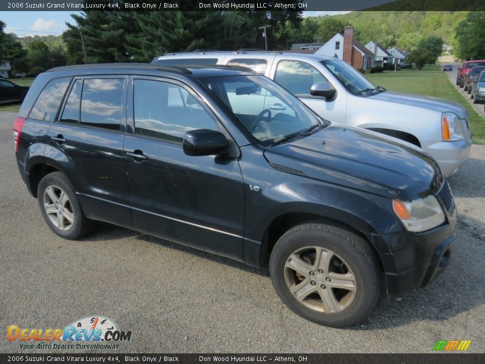 2006 Suzuki Grand Vitara Luxury 4x4 Black Onyx / Black Photo #2