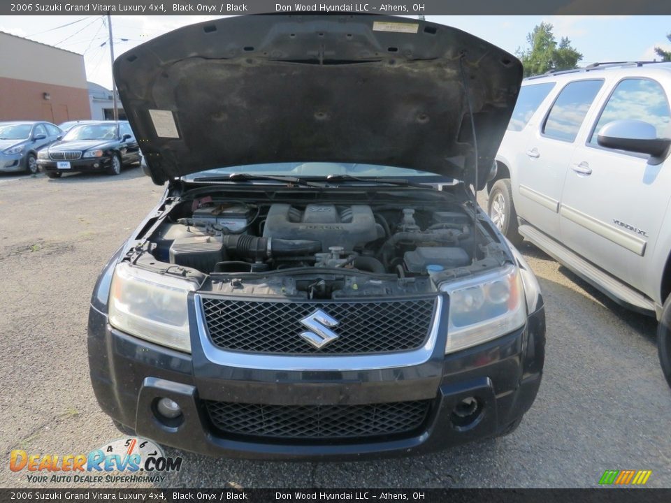 2006 Suzuki Grand Vitara Luxury 4x4 Black Onyx / Black Photo #5