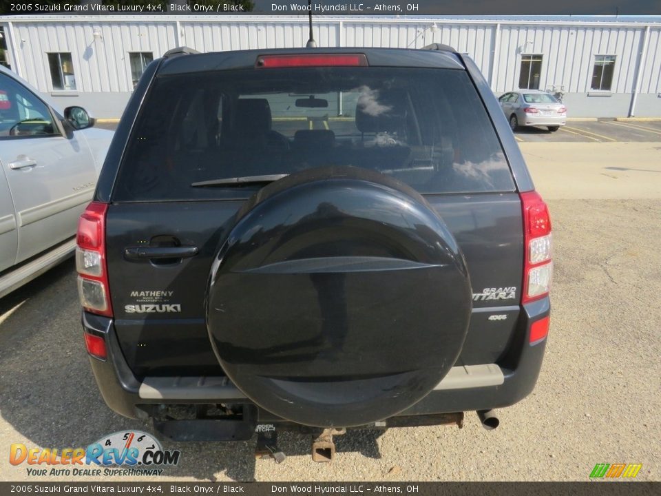 2006 Suzuki Grand Vitara Luxury 4x4 Black Onyx / Black Photo #11