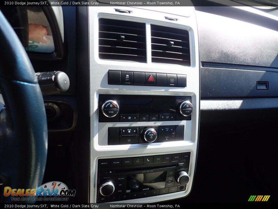 2010 Dodge Journey SXT White Gold / Dark Slate Gray Photo #13