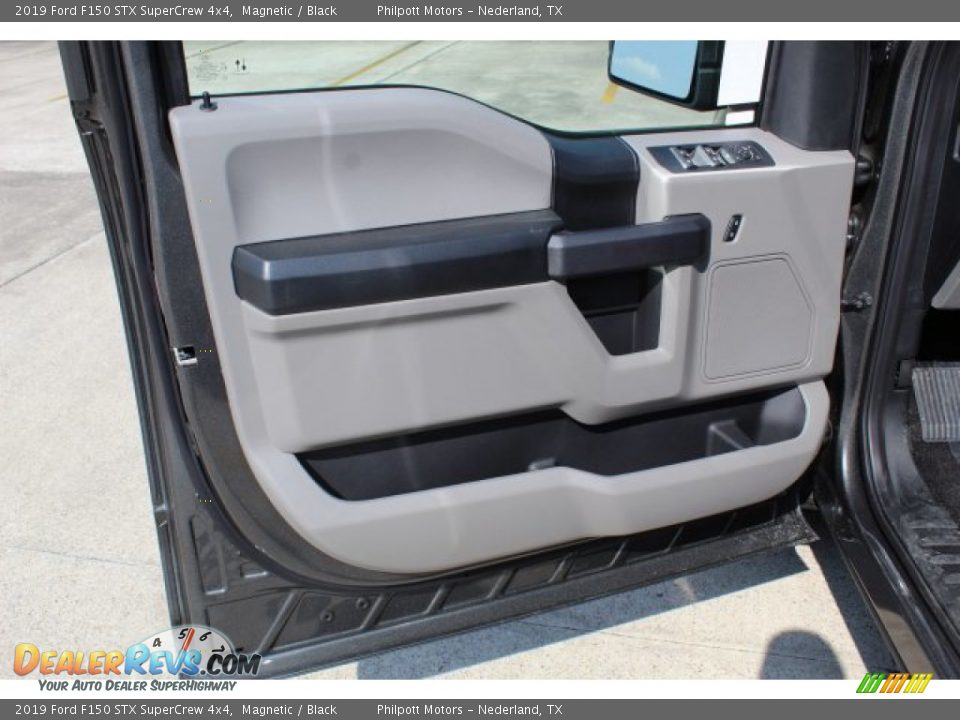 2019 Ford F150 STX SuperCrew 4x4 Magnetic / Black Photo #9