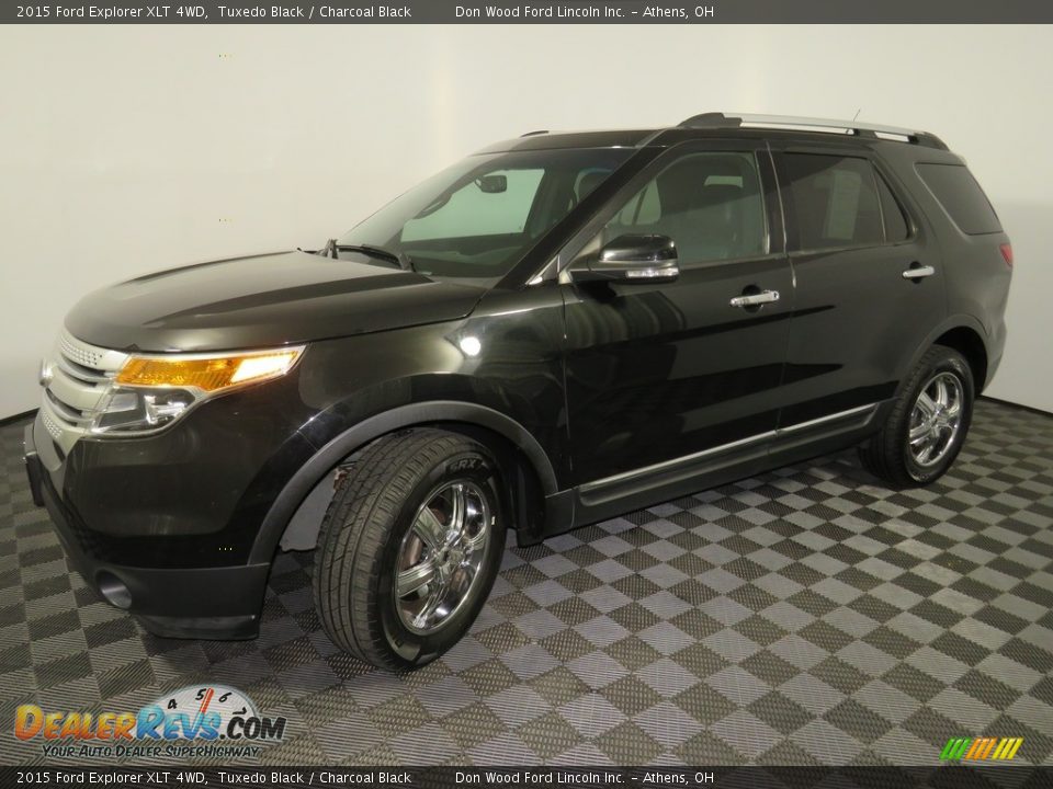 2015 Ford Explorer XLT 4WD Tuxedo Black / Charcoal Black Photo #7