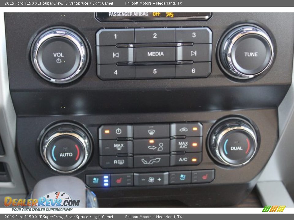 2019 Ford F150 XLT SuperCrew Silver Spruce / Light Camel Photo #18