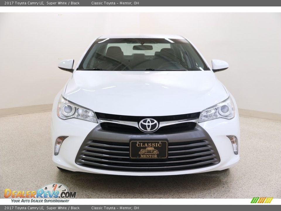 2017 Toyota Camry LE Super White / Black Photo #2