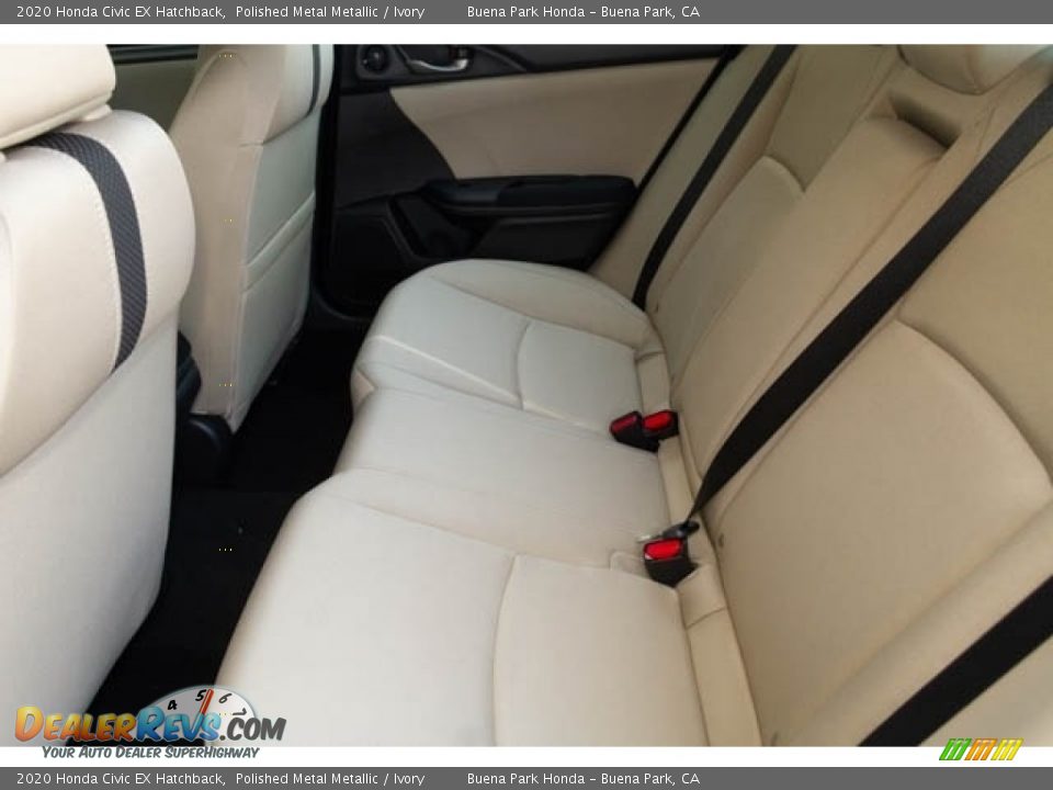 2020 Honda Civic EX Hatchback Polished Metal Metallic / Ivory Photo #17