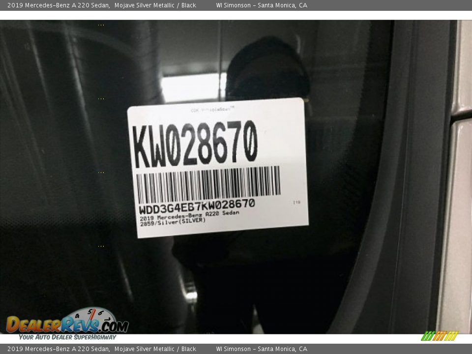 2019 Mercedes-Benz A 220 Sedan Mojave Silver Metallic / Black Photo #11