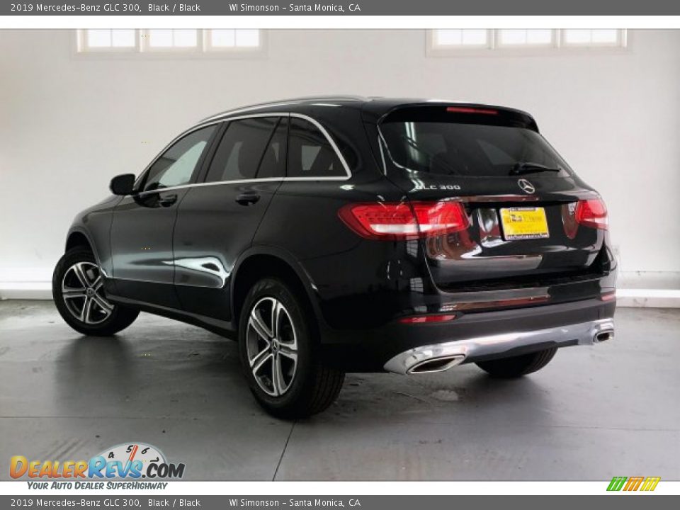 2019 Mercedes-Benz GLC 300 Black / Black Photo #2